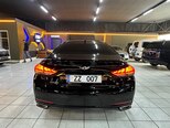 Hyundai Genesis-6