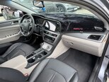 Hyundai Sonata-12