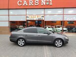 Volkswagen Passat-7
