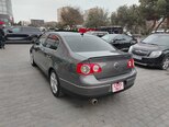 Volkswagen Passat-11