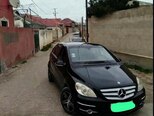 Mercedes B 200-3