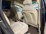 Audi Q7-8