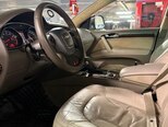 Audi Q7-10
