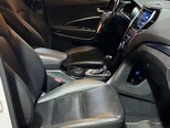 Hyundai Santa Fe-12