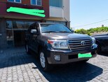 Toyota Land Cruiser-4