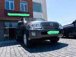 Toyota Land Cruiser-6