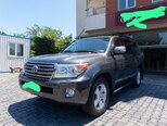 Toyota Land Cruiser-7
