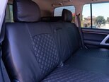 Toyota Land Cruiser-12