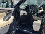 Toyota Highlander-12