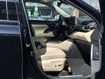 Toyota Highlander-16