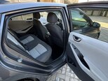 Hyundai IONIQ-10