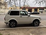 LADA (VAZ) Niva-7