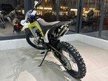 Mikilon Defender H57 250 CC-6