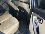 Hyundai Elantra-8