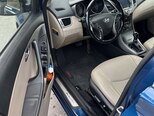 Hyundai Elantra-10
