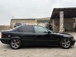 BMW 318-2