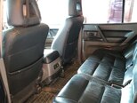 Mitsubishi Pajero-7