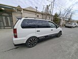 Mitsubishi Chariot-6