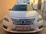 Nissan Altima-2