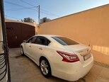 Nissan Altima-6