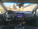 Kia Rio-7