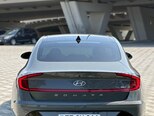 Hyundai Sonata-9