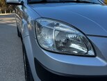 Kia Rio-5