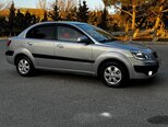 Kia Rio-21