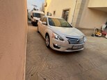Nissan Altima-1