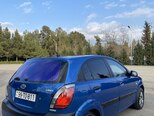 Kia Rio-17