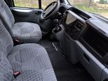 Ford Transit-6
