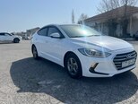 Hyundai Elantra-7