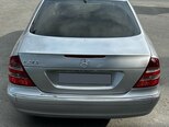 Mercedes E 270-6