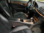 Mercedes E 270-8