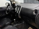 Nissan Note-7