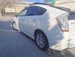 Toyota Prius-8