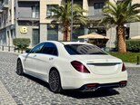 Mercedes S 560 e-2
