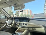 Mercedes S 560 e-12