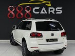 Volkswagen Touareg-5