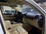 Volkswagen Touareg-13
