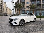 Mercedes E 220 d-3