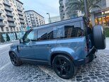 Land Rover Defender-7