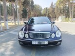 Mercedes E 320-1