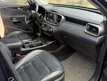Kia Sorento-11