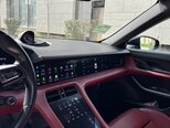 Porsche Taycan 4S-7