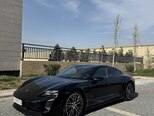 Porsche Taycan 4S-4