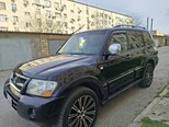 Mitsubishi Pajero-7