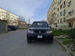 Mitsubishi Pajero-1