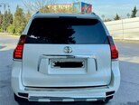 Toyota Land Cruiser Prado-7