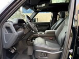 Land Rover Defender-10